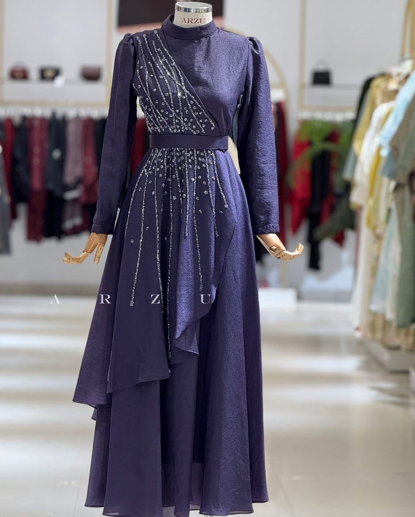 فستان سهرة شرعي