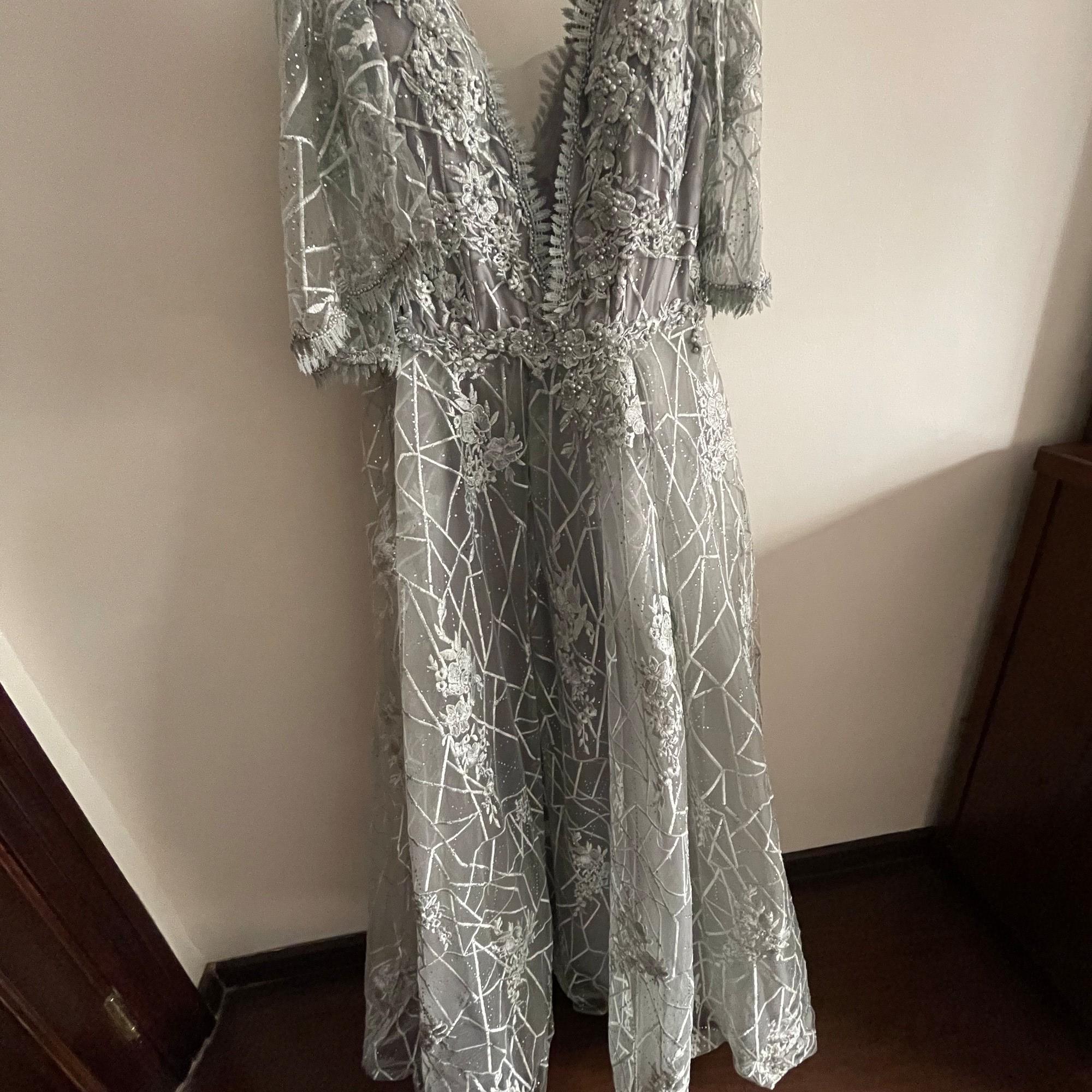 ELEGANT DRESS FOR SALE