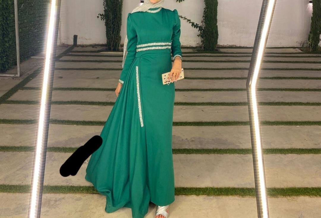 فستان حفلة للبيع