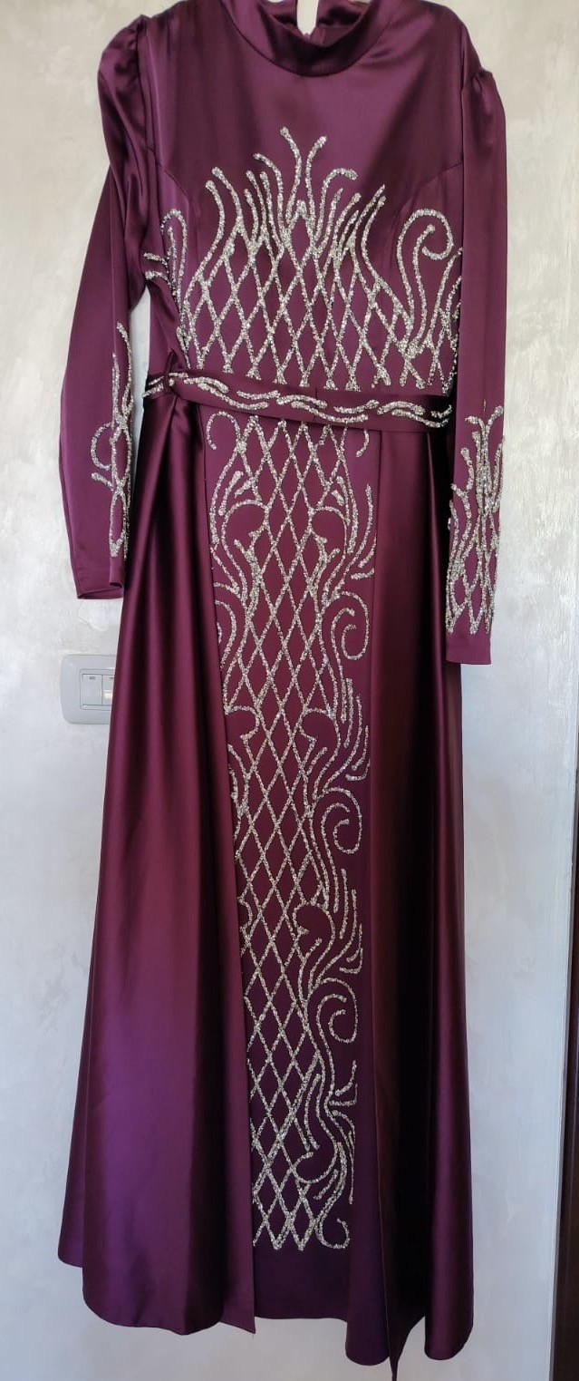 فستان شرعي عنابي