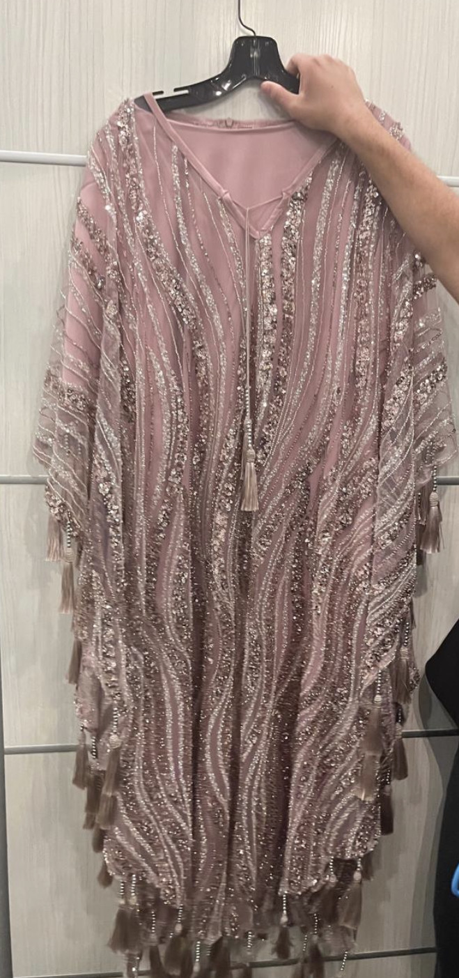 فستان او ثوب سهرة زهري