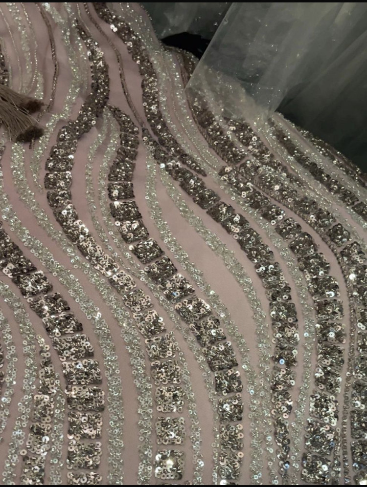 فستان او ثوب سهرة زهري